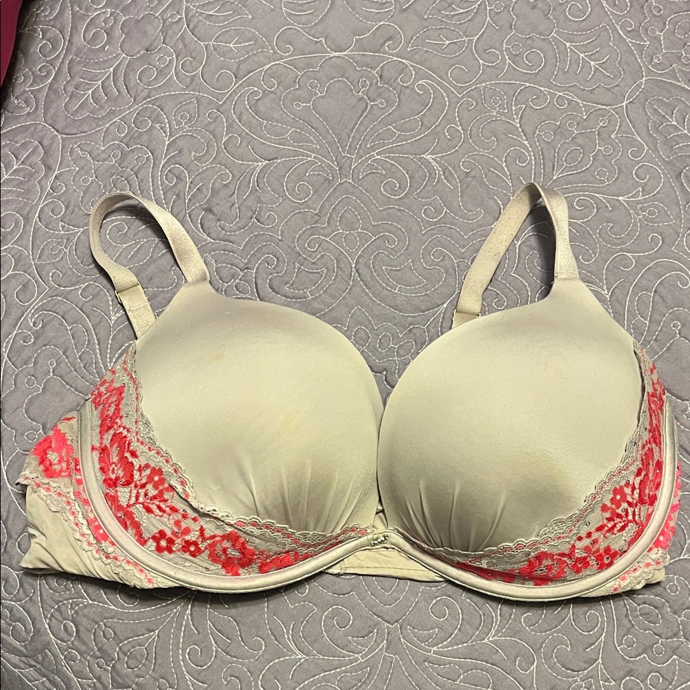 Victoria's Secret Gray and Pink Lace Bra